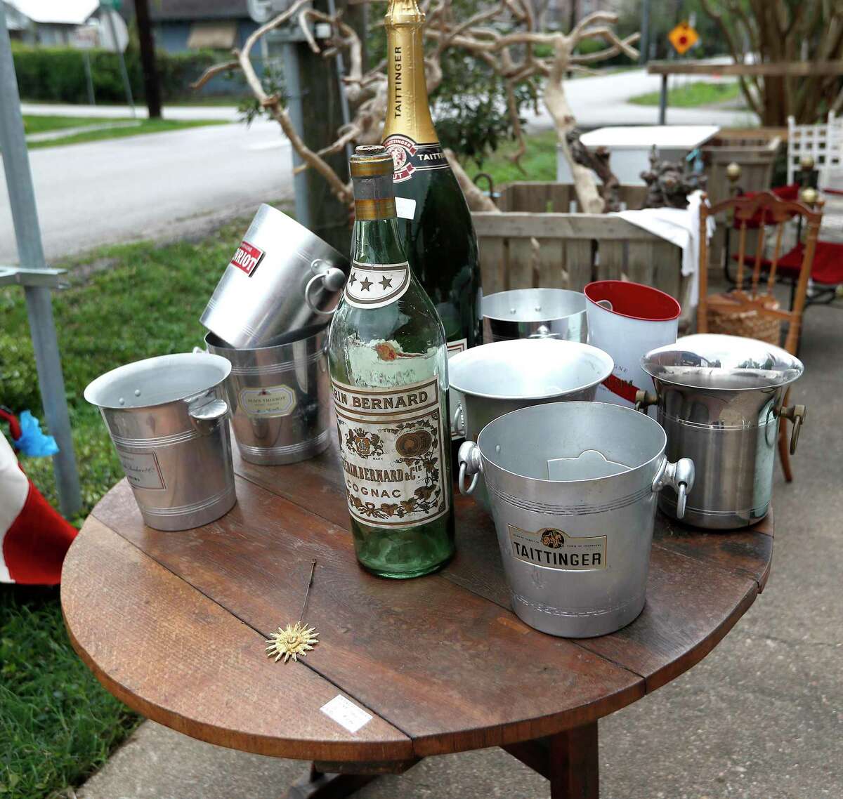 Round Top vendors regroup to stay in business during coronavirus pandemic