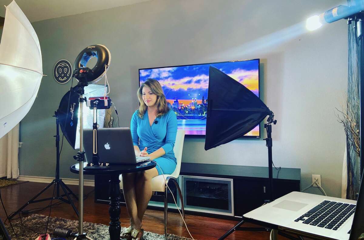 KENS-5 morning anchor Sarah Forgany is seen going live from her mini studio inside her living room.