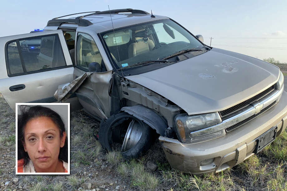 A suspected human smuggler led state police on a chase on Thursday in the Cielito Lindo neighborhood in south Laredo, authorities said. Photo: Courtesy Photo