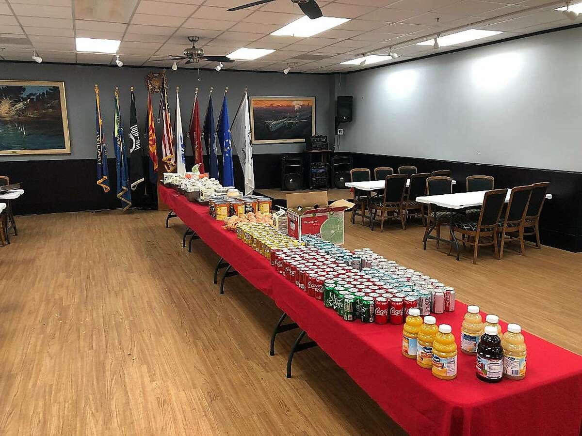 The San Francisco Giants and their vending company, Delaware North, donated food to Veterans of Foreign Wars (Post 3513) in Scottsdale, Ariz.