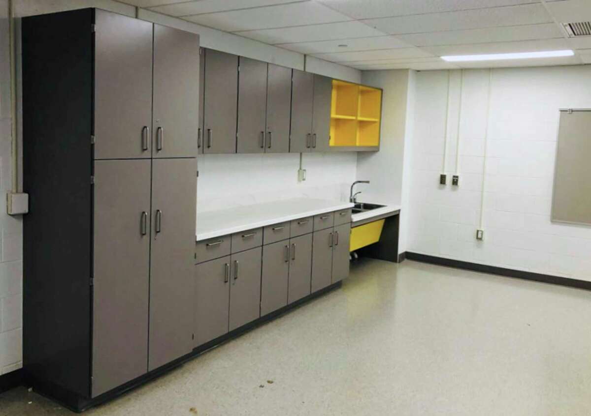 Construction continues at Bethel elementary schools, despite coronavirus