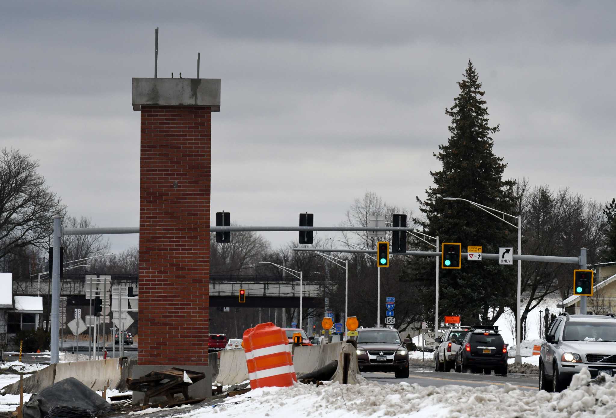Getting There: Albany Airport traffic light timing - Vimarsana News