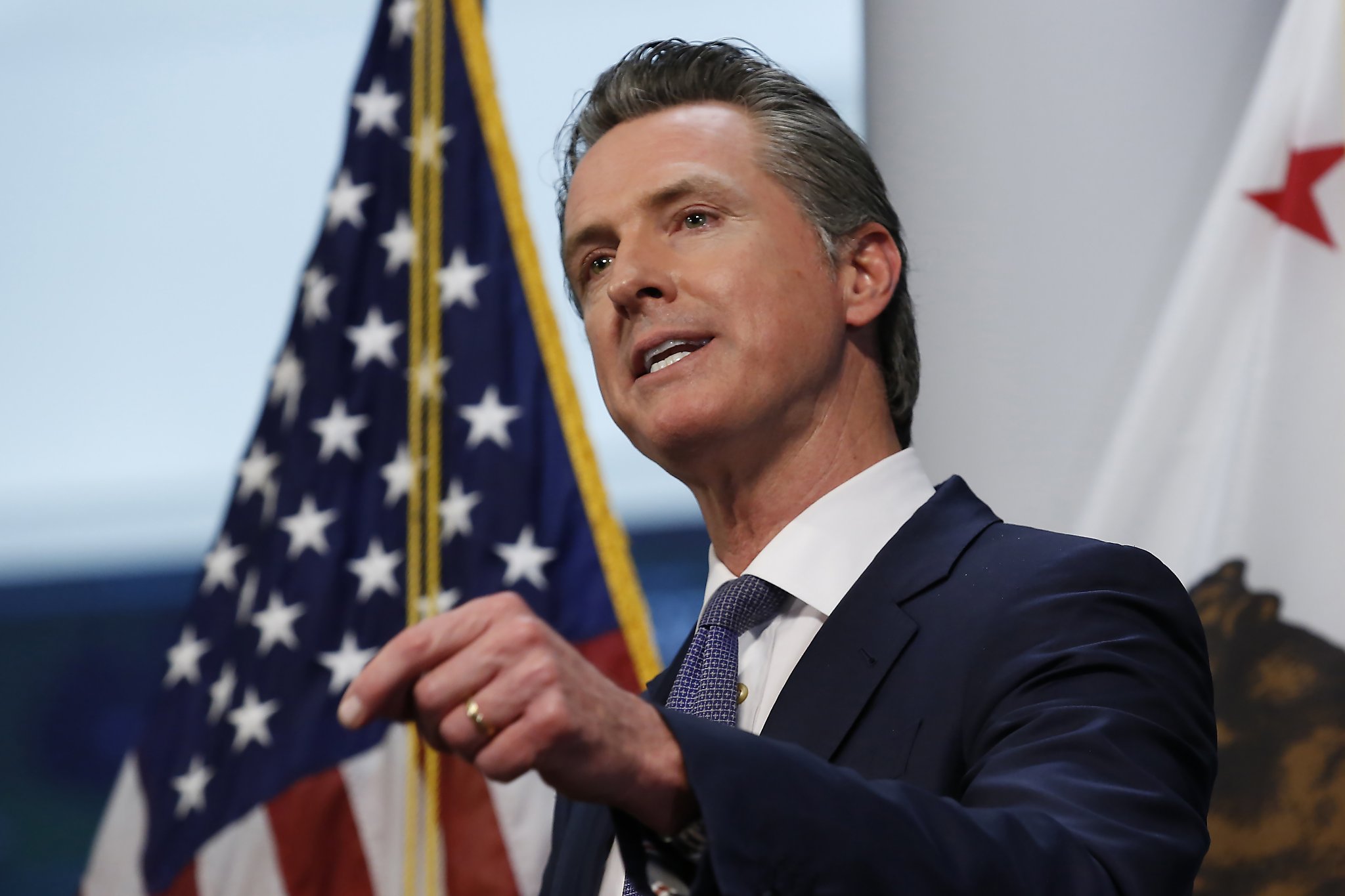 Coronavirus restart: Trump ‘raring to go’ by April, but Gavin Newsom ...