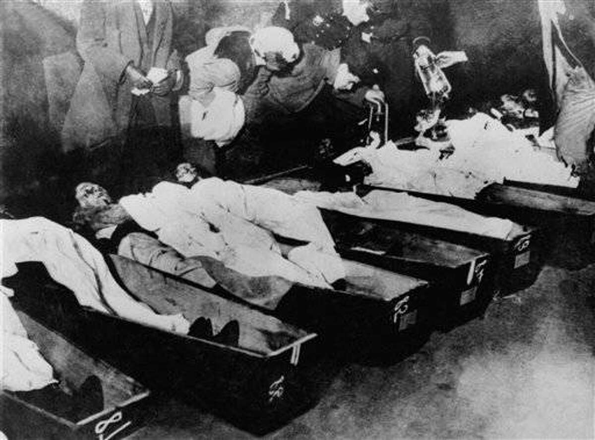 Today In History In Photos