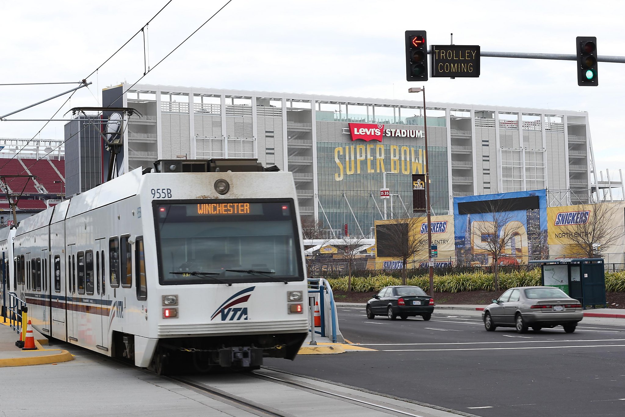 Coronavirus: VTA suspends light rail service in South Bay after operator  tests positive