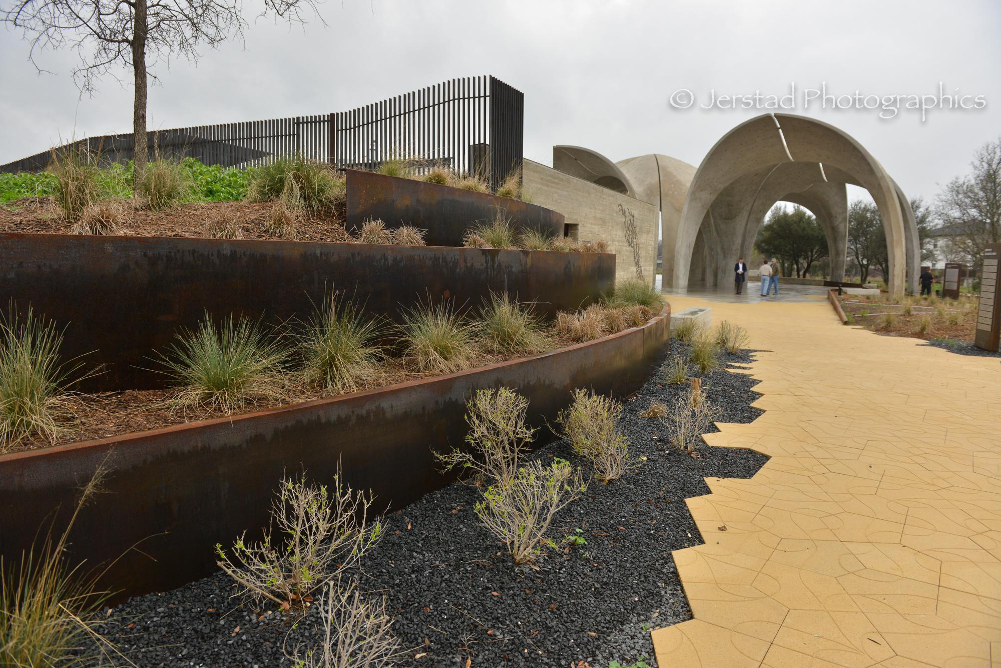 San Antonio walking tours to shake the coronavirus quarantine blues: The  Shops at La Cantera