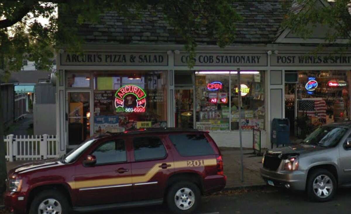 Arcuri's Pizza & Salad (Cos Cob) 226 E Putnam Ave. *Lost in round 1 to BAR*