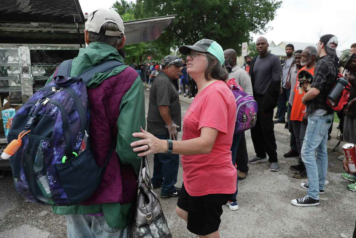 san-antonio-homeless-shelters-struggle-to-balance-needed-services-with