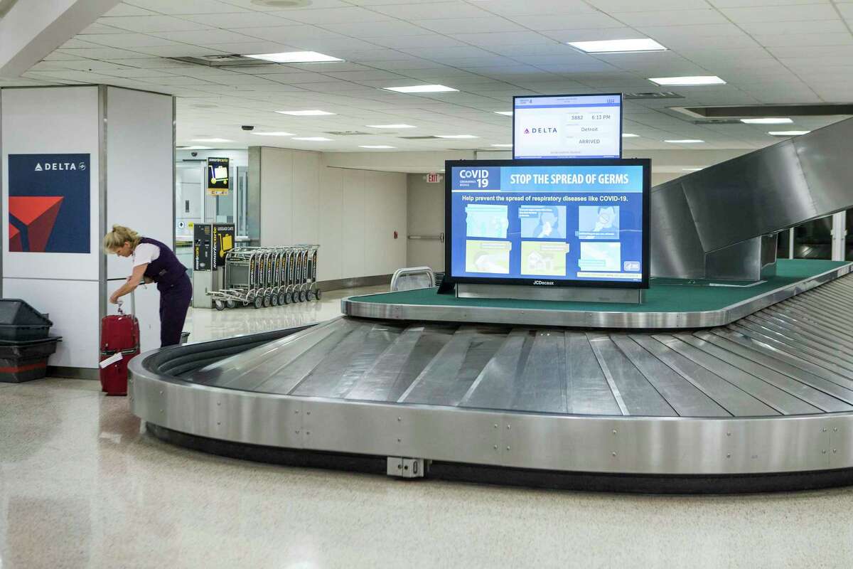 Furloughed Houston Airport Workers May Lose Everything Over Coronavirus Even With Bailout