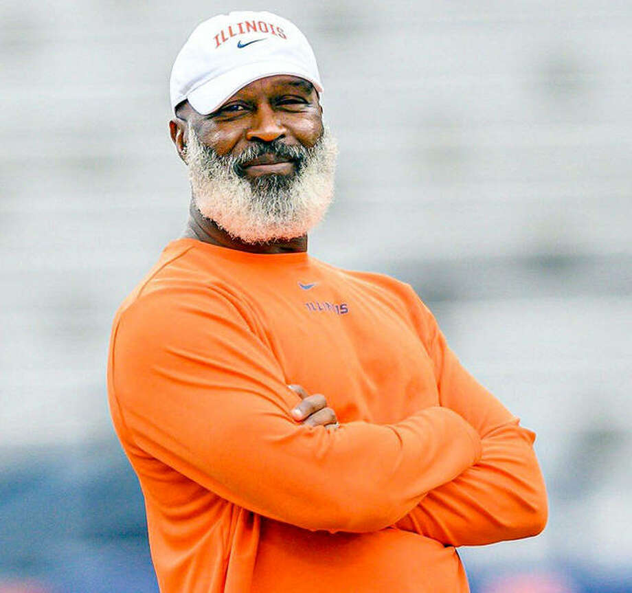 Lovie We Re Going To Play Football Alton Telegraph