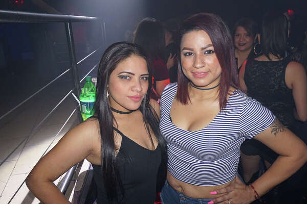Photos See How Laredo Partied Last Weekend At Pla Mor Nido And