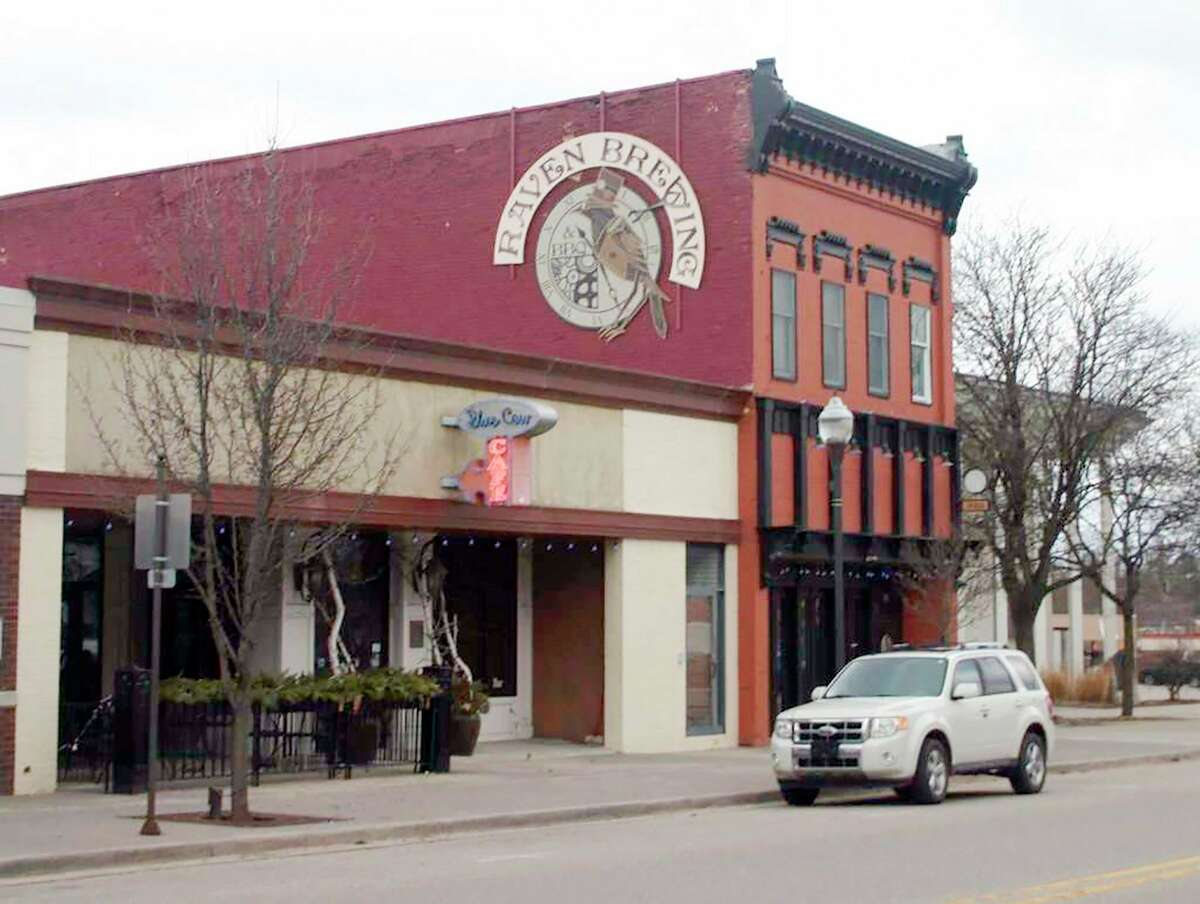 Under a partnership between the Michigan Restaurant & Lodging Association and the Michigan Department of Agriculture and Rural Development, restaurants such as Raven Brewing and Blue Cow in downtown Big Rapids, would be able to sell food and pantry items, which currently, can be sold only by grocery and retail stores. (Pioneer file photo)