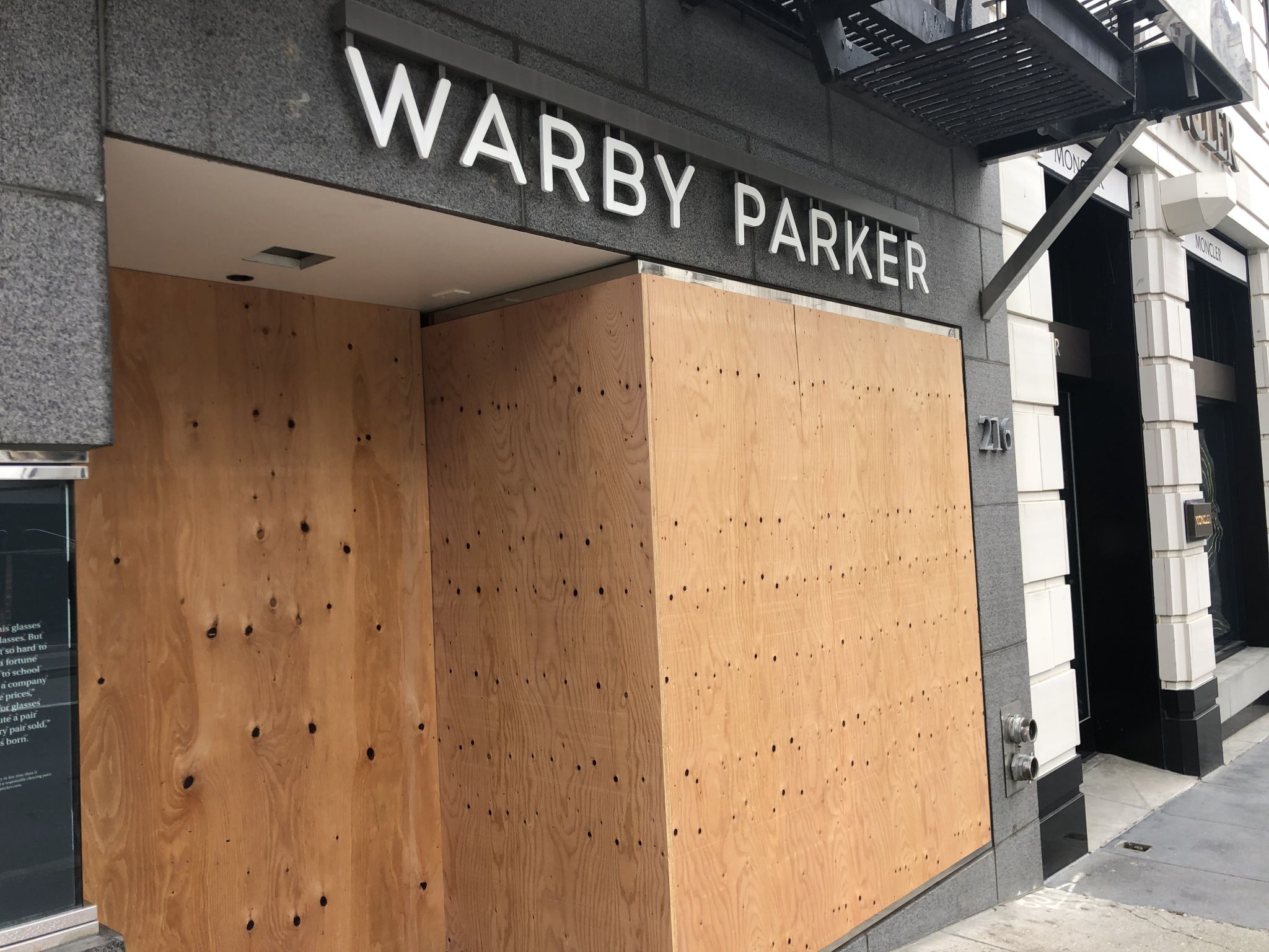 See the boarded-up designer storefronts in San Francisco's Union