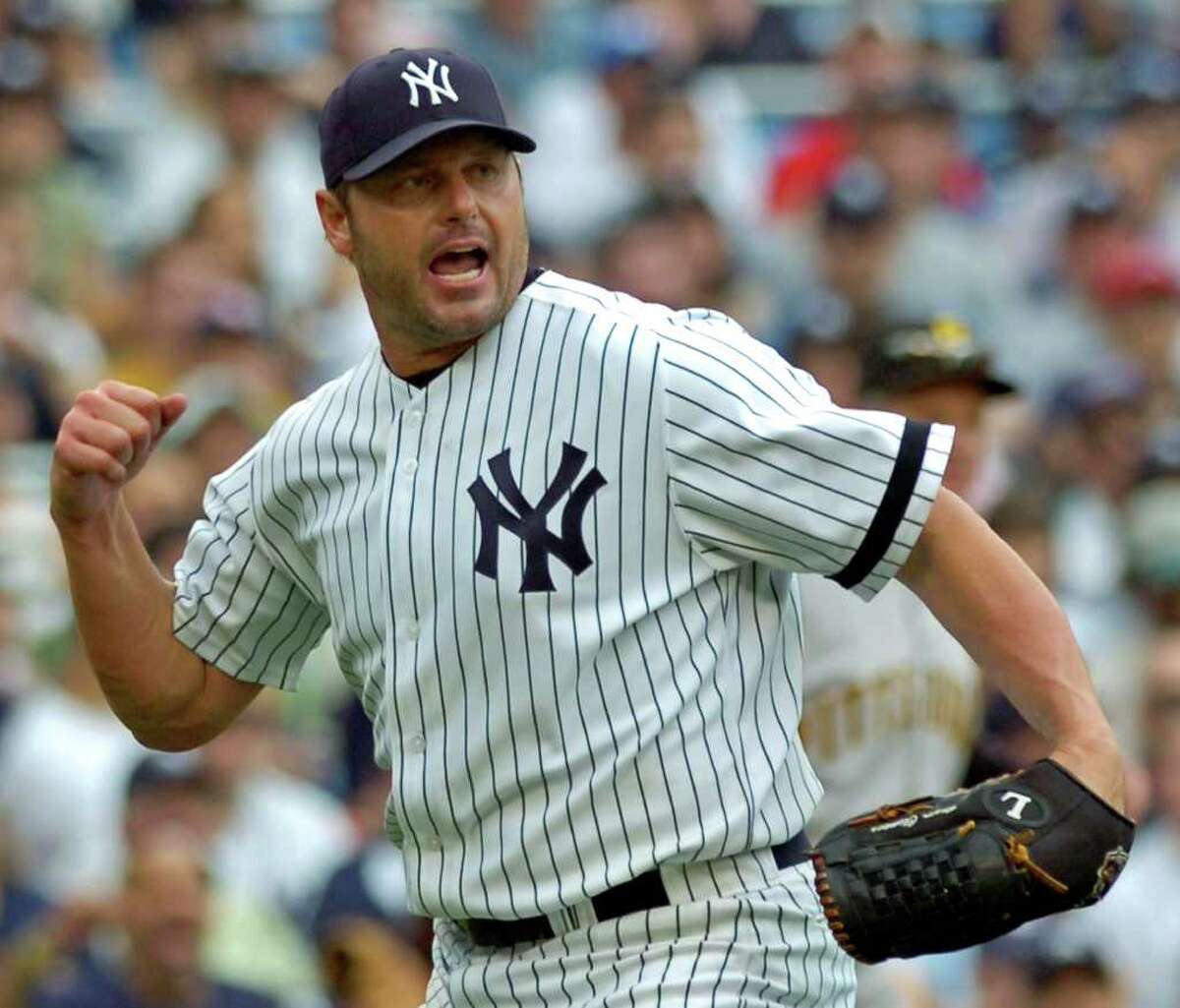 Roger Clemens charged with perjury in steroid case