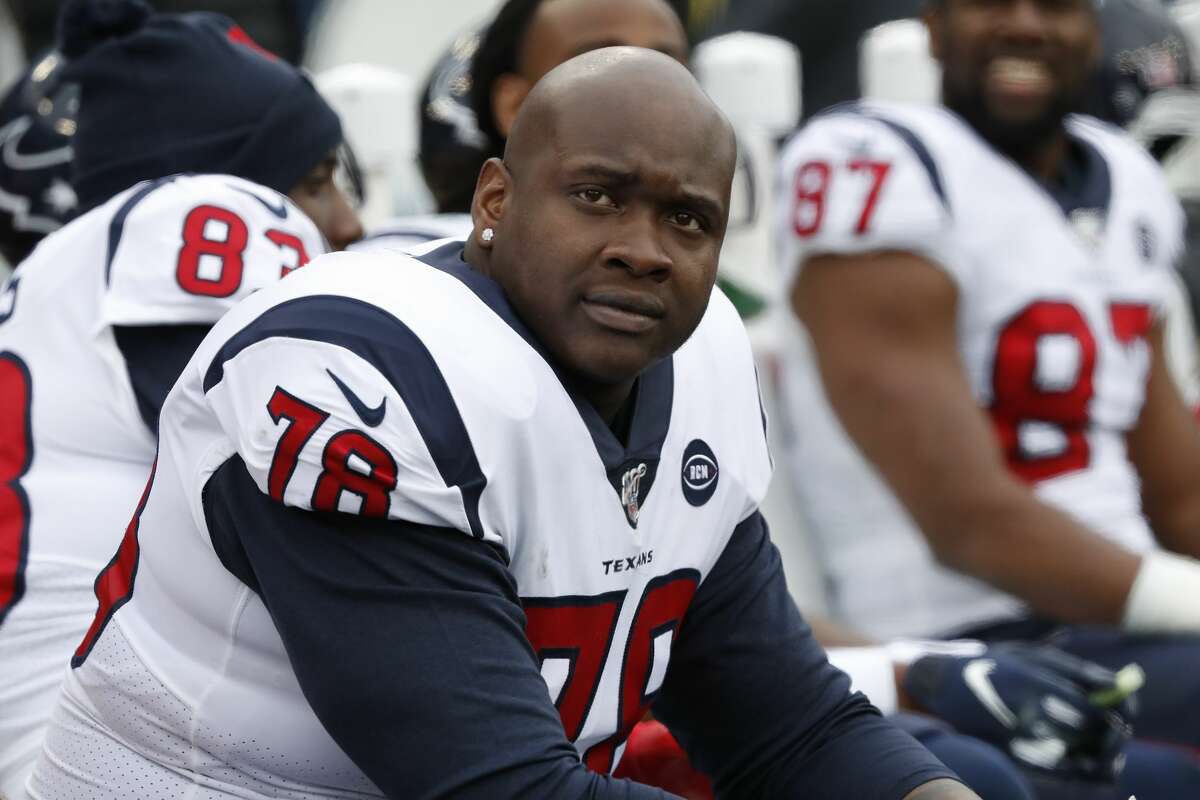 Texans Pro Bowl left tackle Laremy Tunsil gives back with free