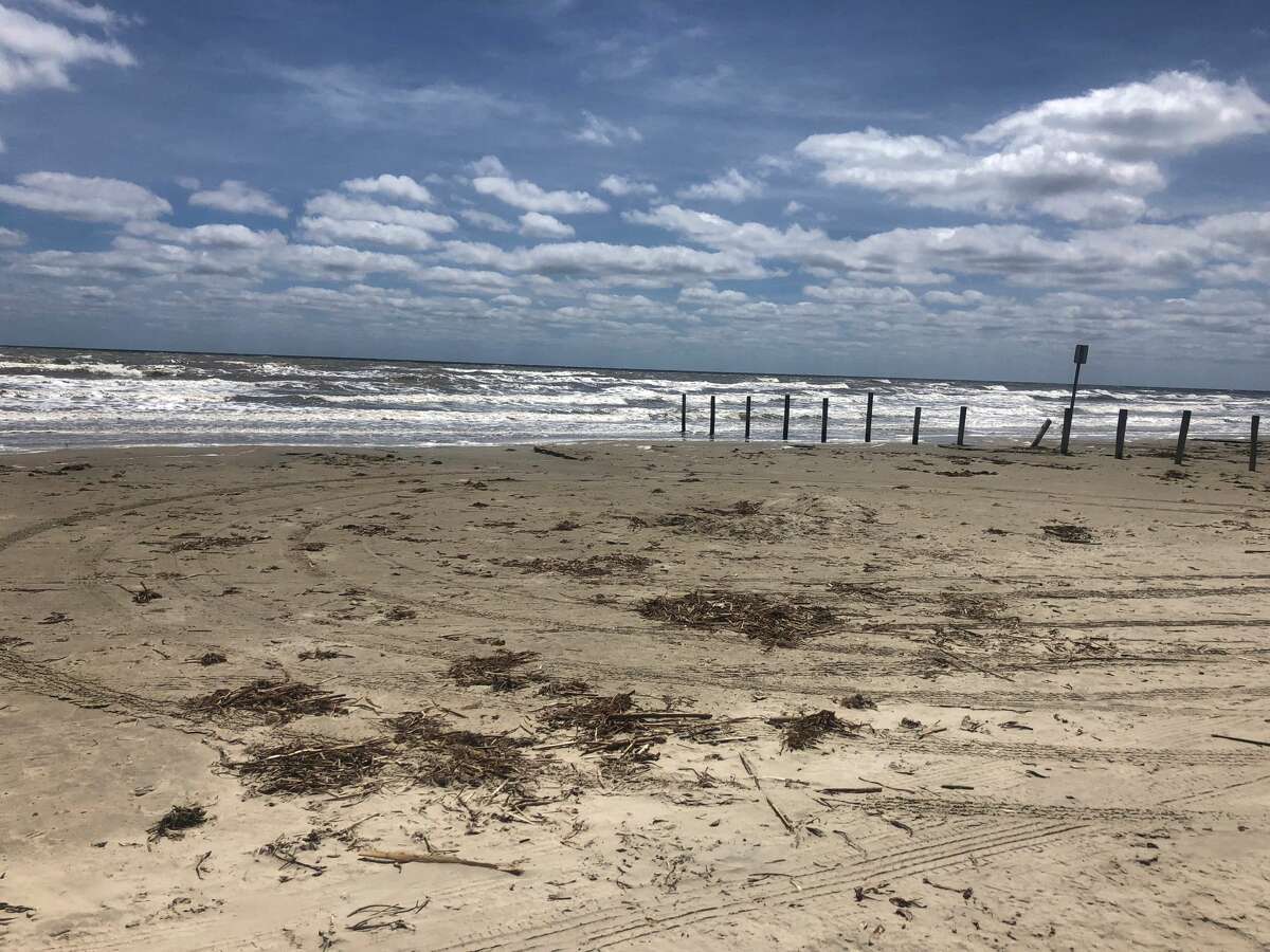 Galveston County reopens some local beaches to the public