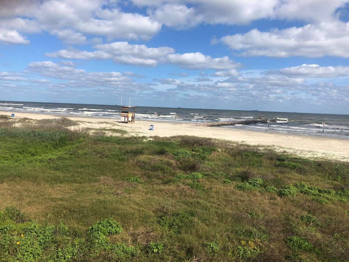 Galveston County reopens some local beaches to the public