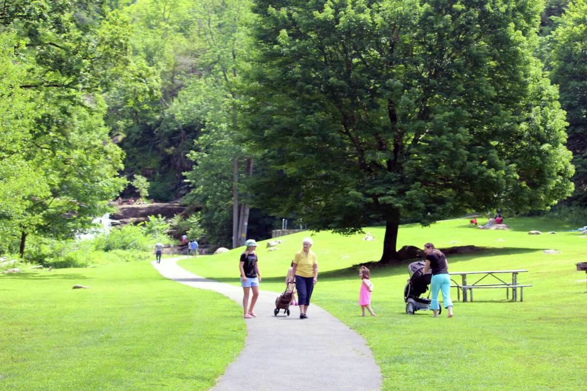 Social Distance Allow for a 6-foot radius around each person or family and a 3-foot walkway in between groups. Source: DEEP