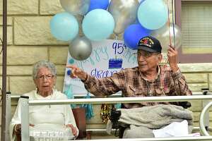 Family throws socially distant birthday party for nonagenarian...