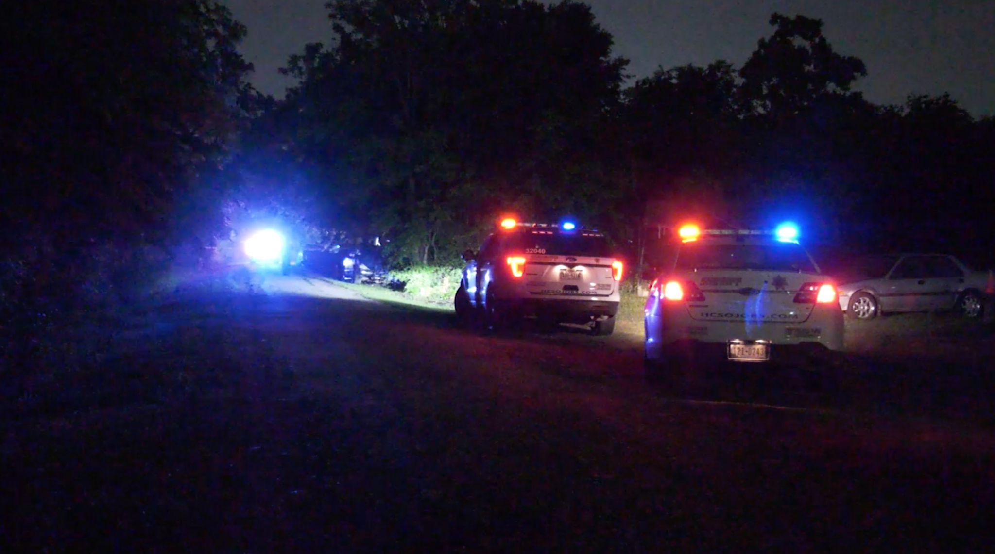 Man killed after argument with woman inside southwest Harris County home