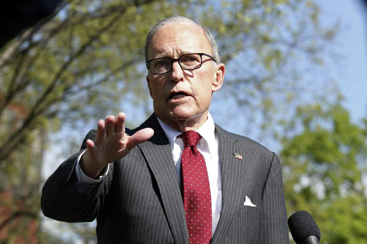 Larry Kudlow, director of the U.S. National Economic Council, speaks to members of the media at the White House in Washington, D.C., U.S., on Monday, April 6, 2020. Kudlow said he likes the idea of the federal government issuing a "war bond" amid the coronavirus pandemic, and he'll mention the idea to President Trump. Photographer: Stefani Reynolds/CNP/Bloomberg