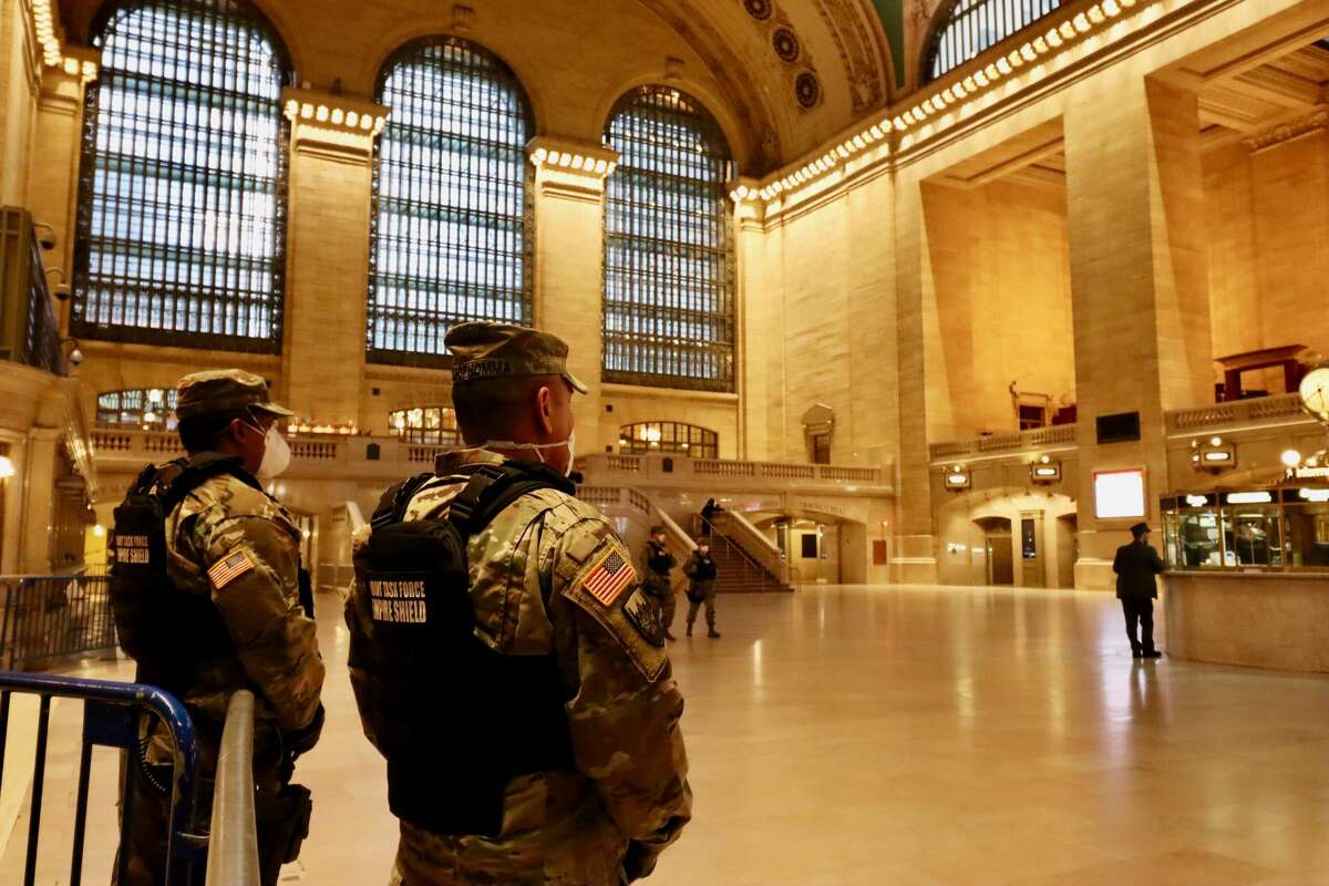 Texas photographer captures eerily empty New York City during coronavirus pandemic