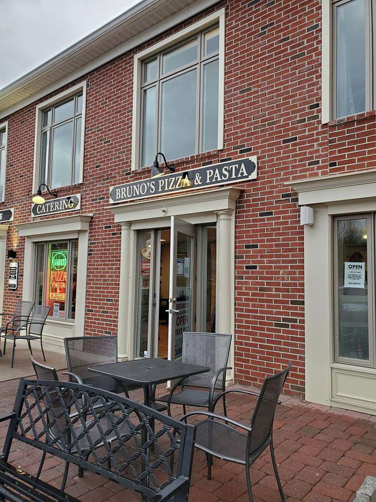 New Fairfield commission promotes restaurants during pandemic