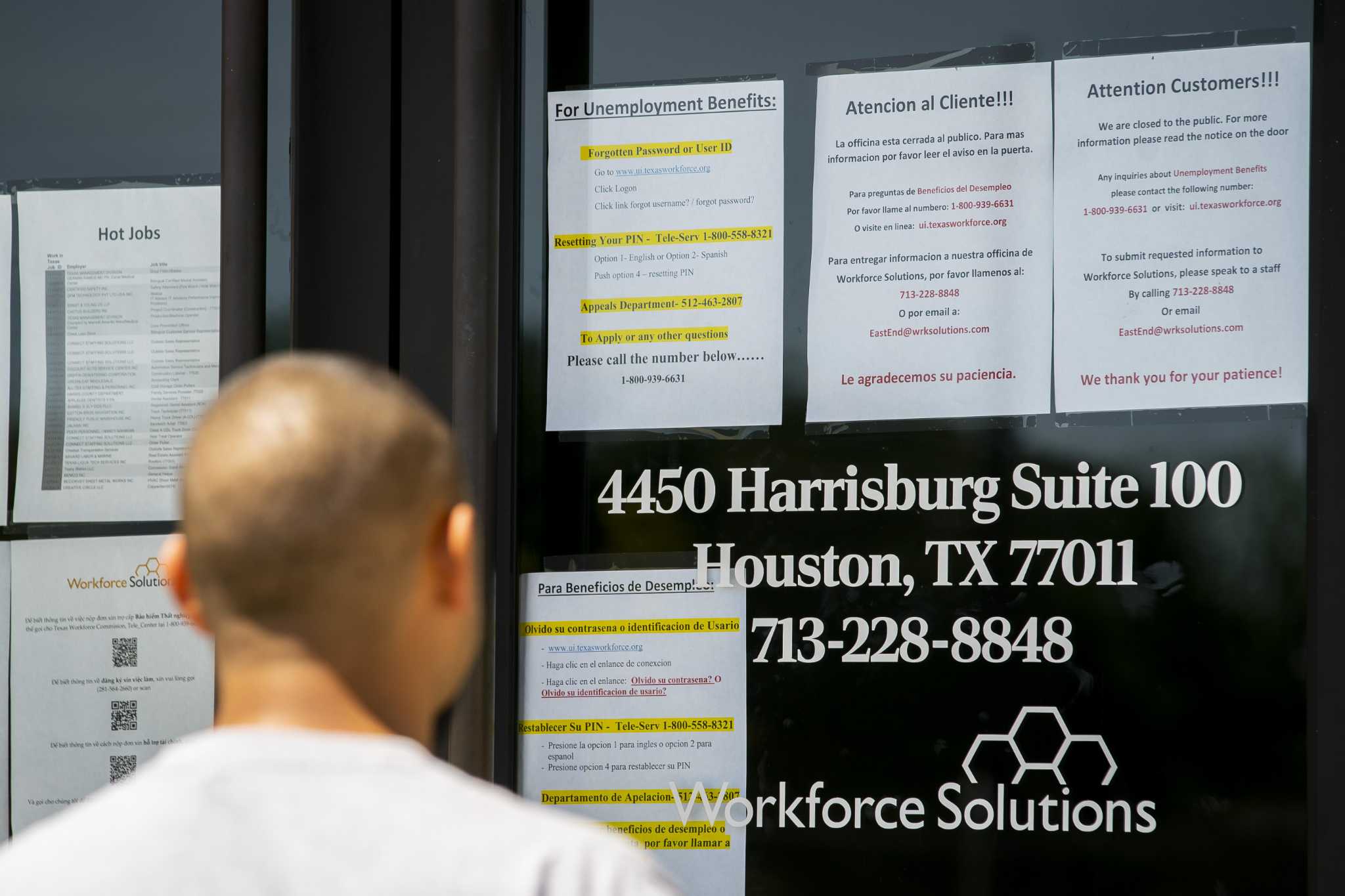 Texans receiving unemployment must prove they're looking for work, starting  in July