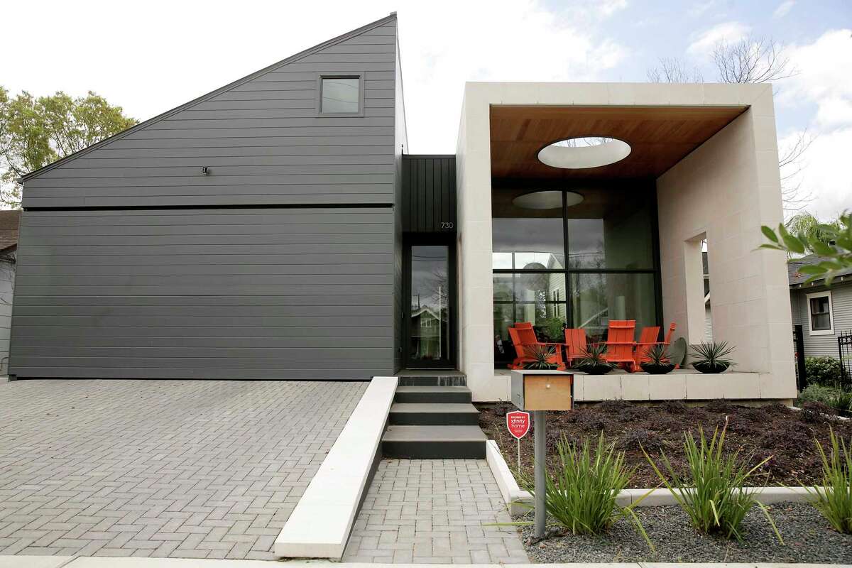 A ‘dope’ house in the Heights stands out among its neighbors