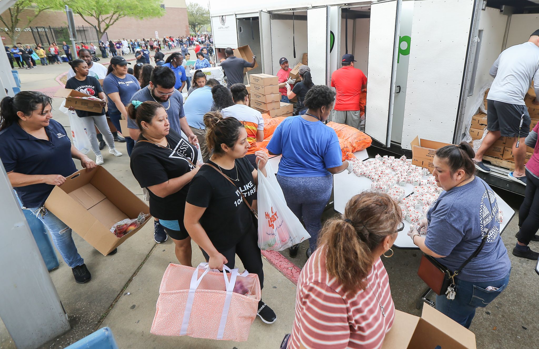 Coronavirus closed their closest food bank. To get by, this Texas ...