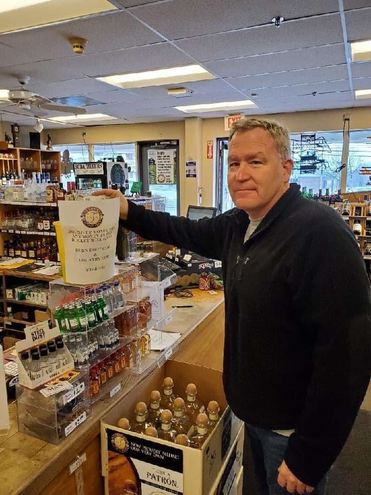 Fairfield Liquor store raises money for businesses impacted by coronavirus