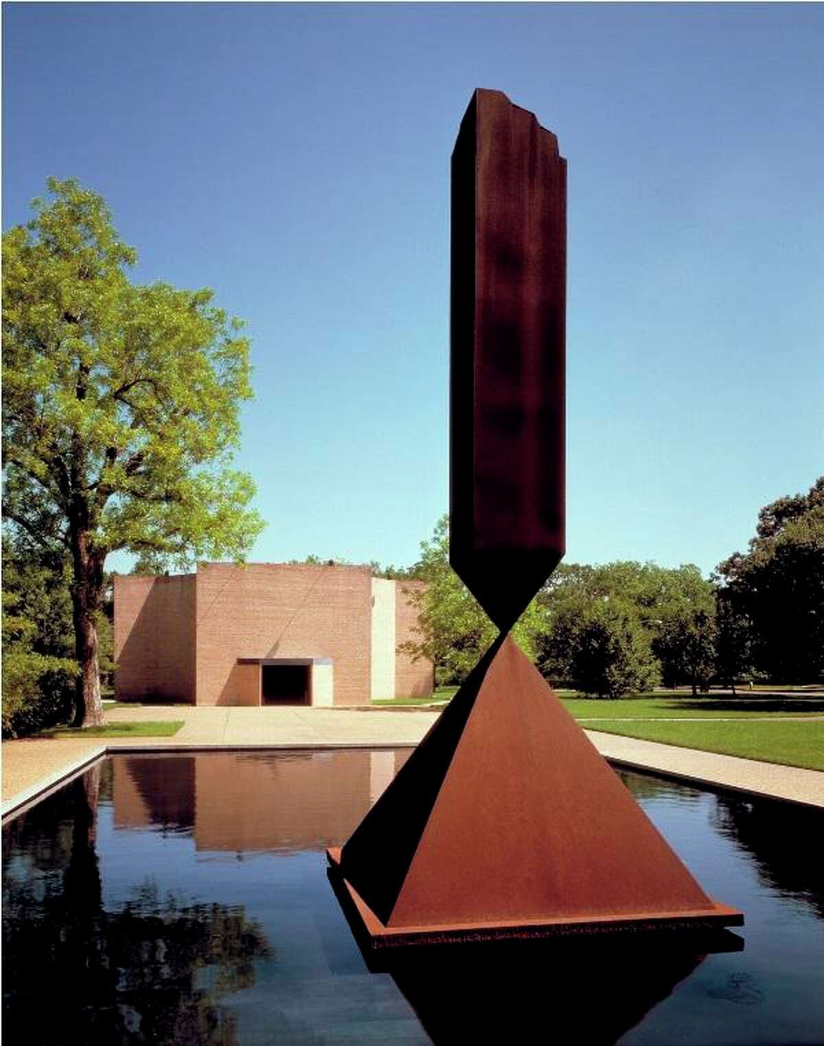 Barnett Newman’s “Broken Obelisk” remains observable while the neighboring Rothko Chapel, 3900 Yupon, undergoes renovation.