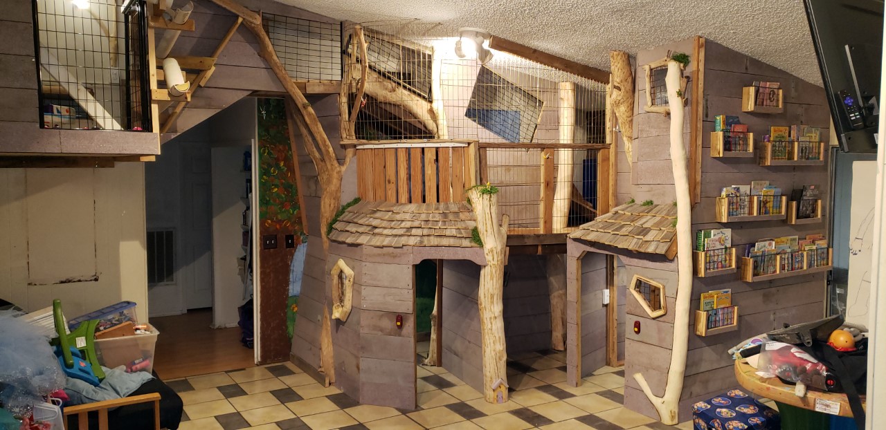 Photos San Antonio grandfather builds indoor treehouse for grandkids