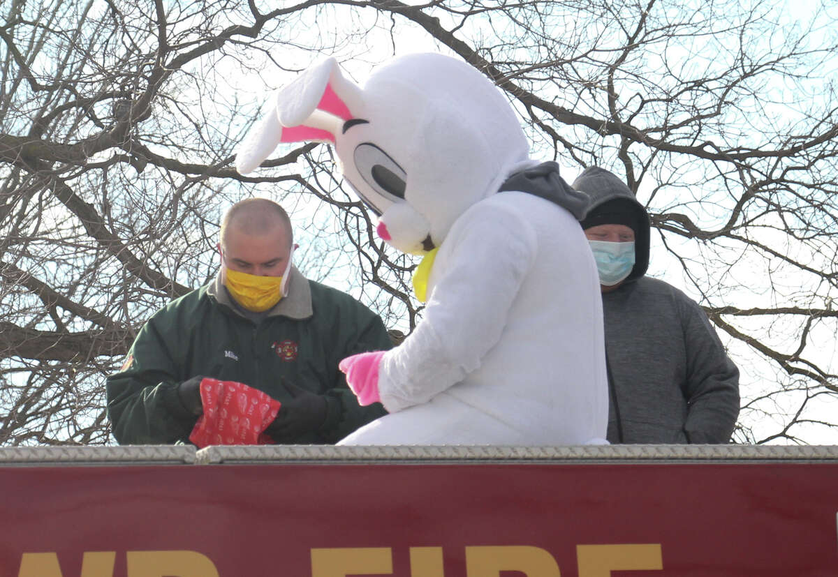 In 2020, the Easter Bunny rode atop a firetruck through the streets of Elkton as his helpers passed out candy to kids who watched from inside their homes. This year, COVID won't keep kids and the Easter Bunny apart when he stops by the Oliver Township Fire Hall for a special lunch event on Saturday, April 16.