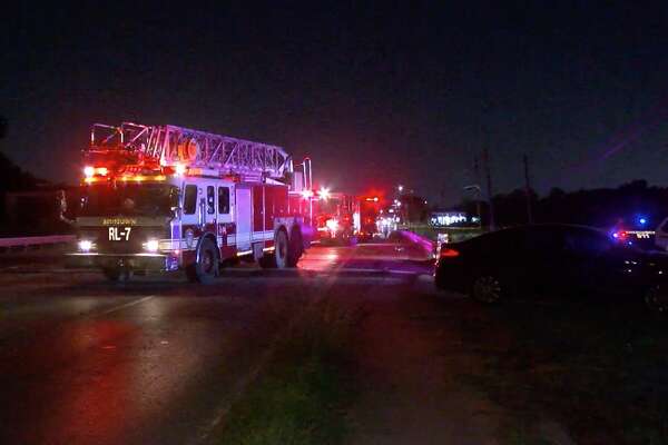 Man S Body Found In Halls Bayou Houstonchronicle Com