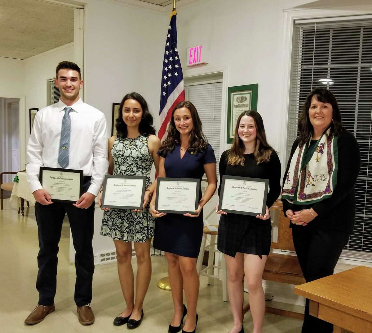 William Phelan, Joseph A. Foran High School; Andreina Barajas Novoa, Platt Technical High School; Kelly DeRosa, Lauralton Hall; Amelia Mower, Jonathan Law High School; and DAR Chairperson Elizabeth Keefe.