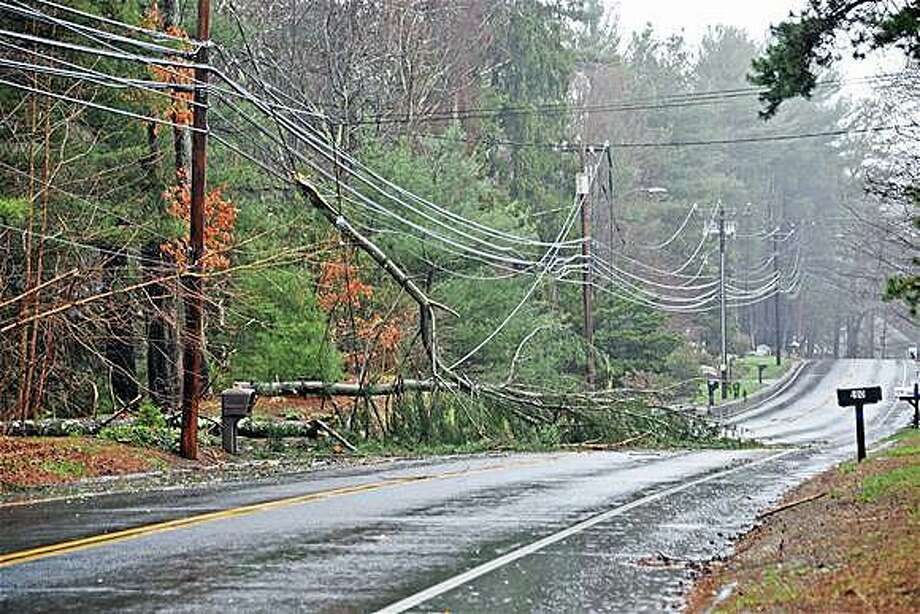 Thousands still without power after strong wind gusts - New Milford ...