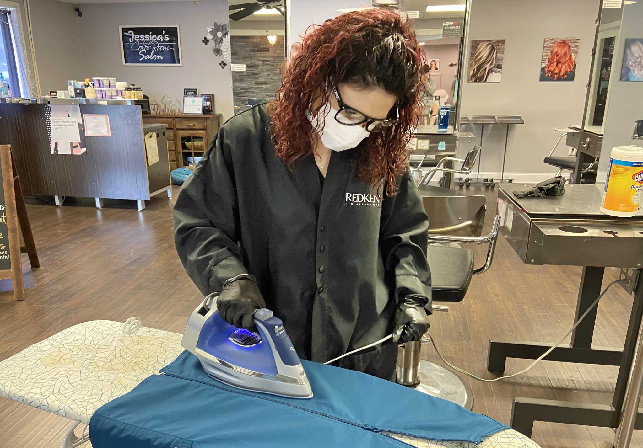 Middletown salon offers free laundry service to ‘overwhelmed’ nurses, others