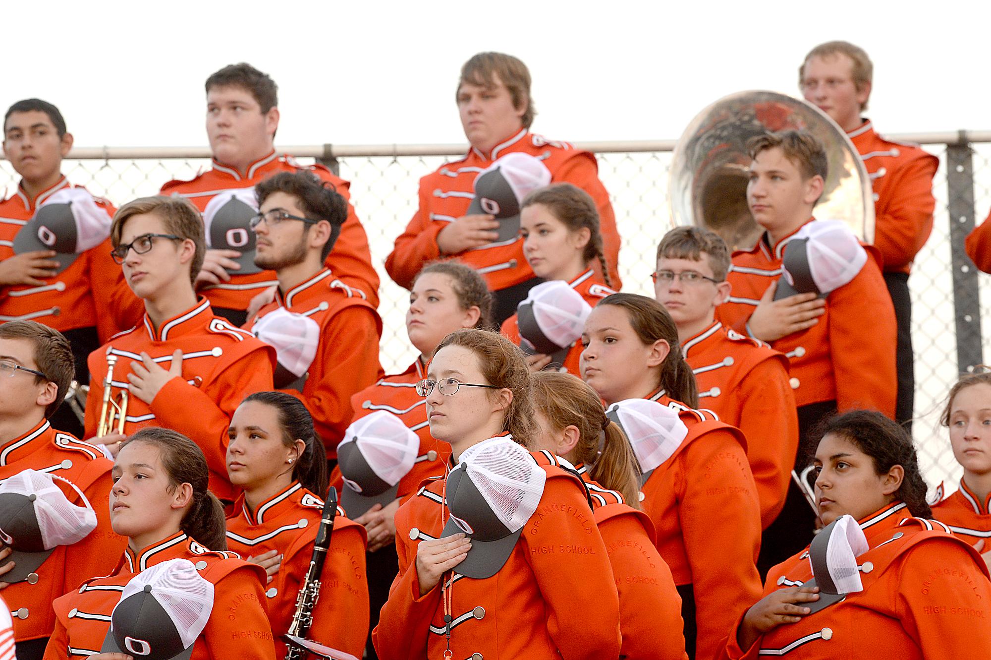 Orangefield ISD Send photos in for yearbook