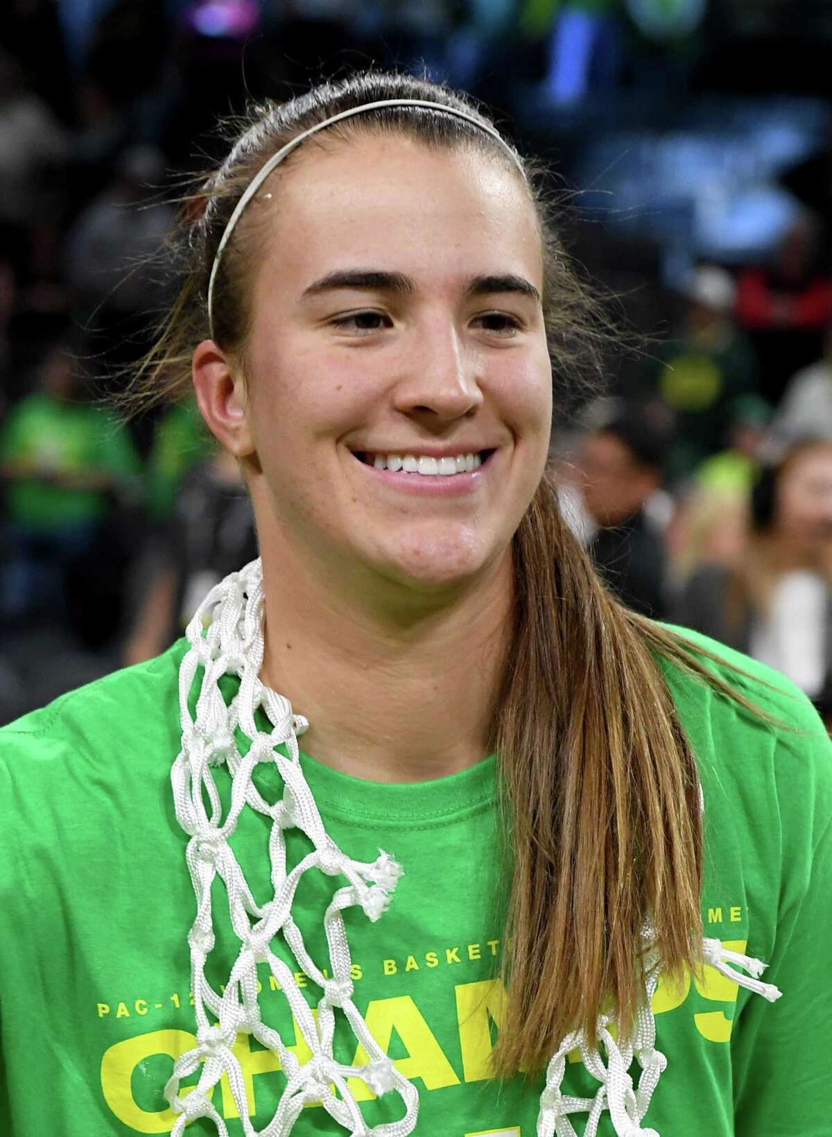 Caitlin Clark Wears Prada At 2024 Wnba Draft vrogue.co