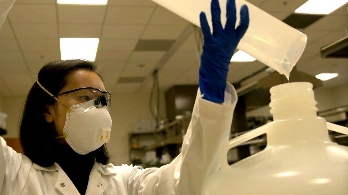Yvonne Hao makes hand sanitizer in the the molecular biology lab at UC Berkeley. credit: Ryland Hormel