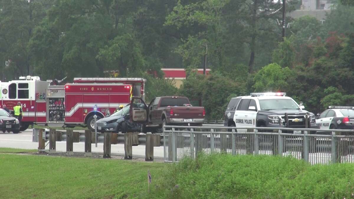 Rain may have contributed to fatal Conroe crash