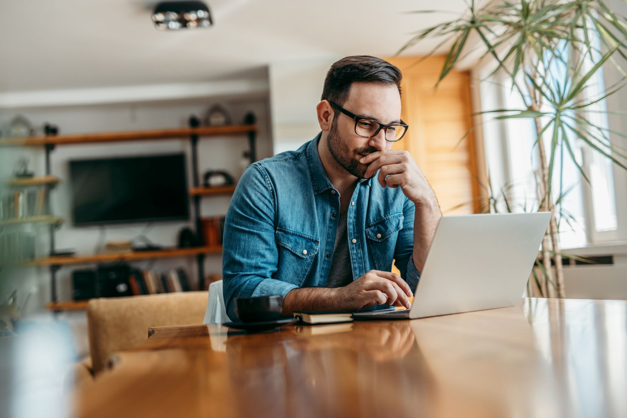 45 Ways to Master Slack While You're Working From Home