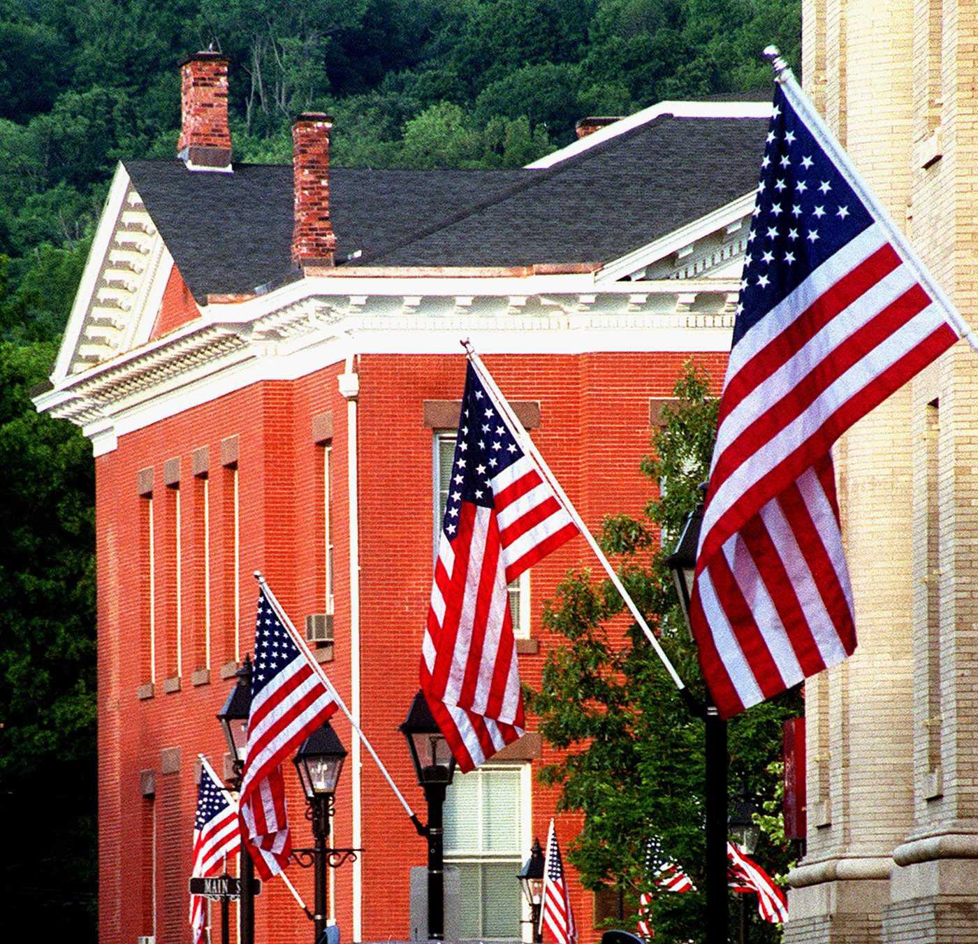 New Milford works to lower taxes for residents