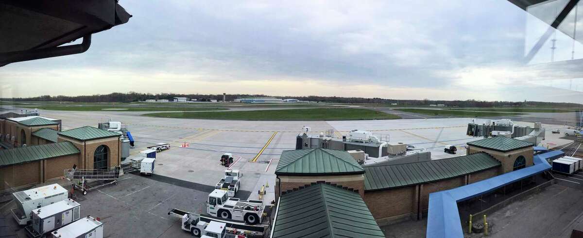 Westchester County Airport will shut down Monday so workers can begin a capital improvement project to fix runways, taking advantage of an air traffic slowdown caused by the COVID-19 coronavirus. Both runways will be shut down from April 29 through May 5 while work is completed on a section of pavement where the two intersect. Repairs to 16/34, the airports main 6,500-foot runway that handles some of the 40 plus commercial flights a day, will continue through May 21.