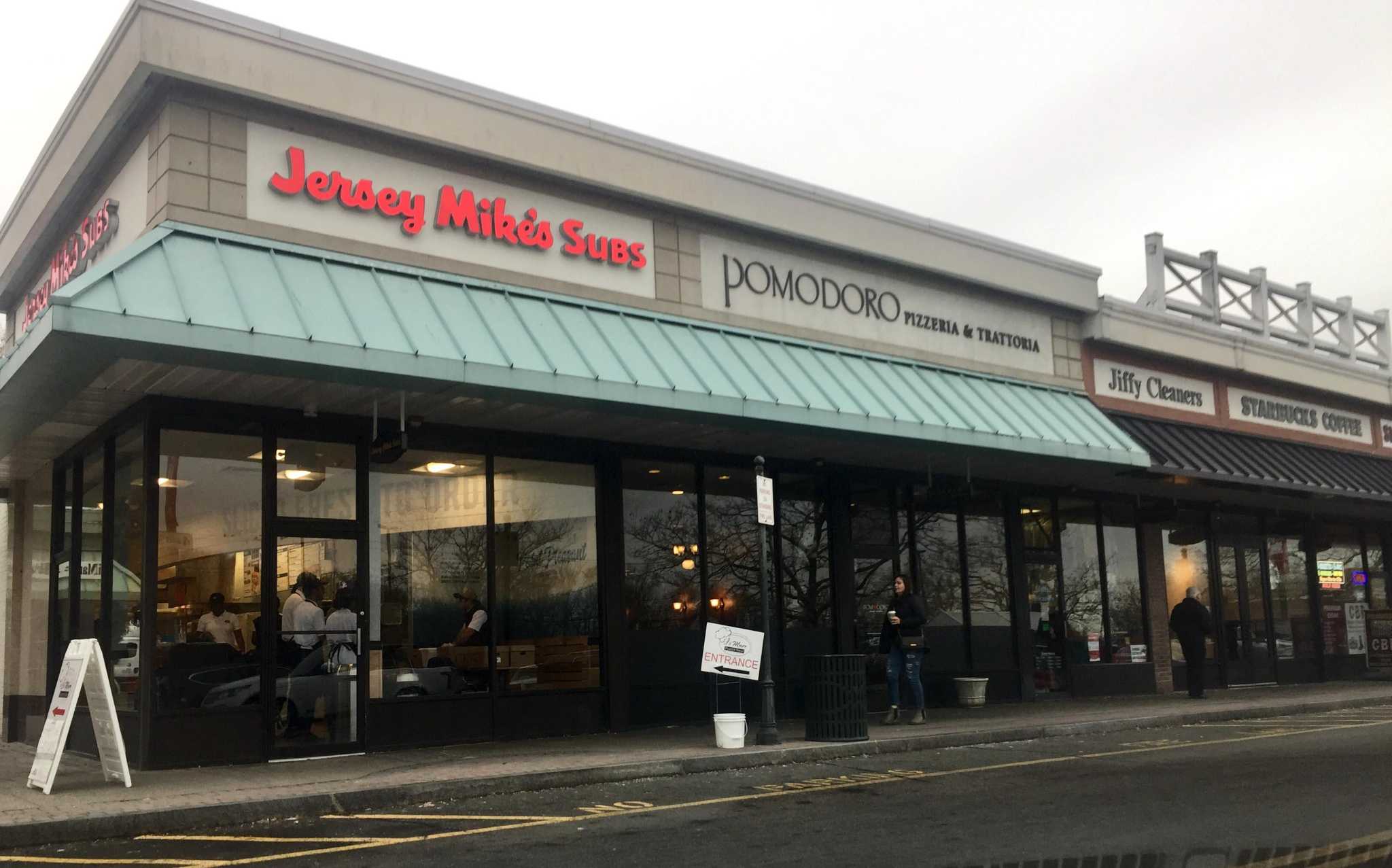 jersey mike's colony place