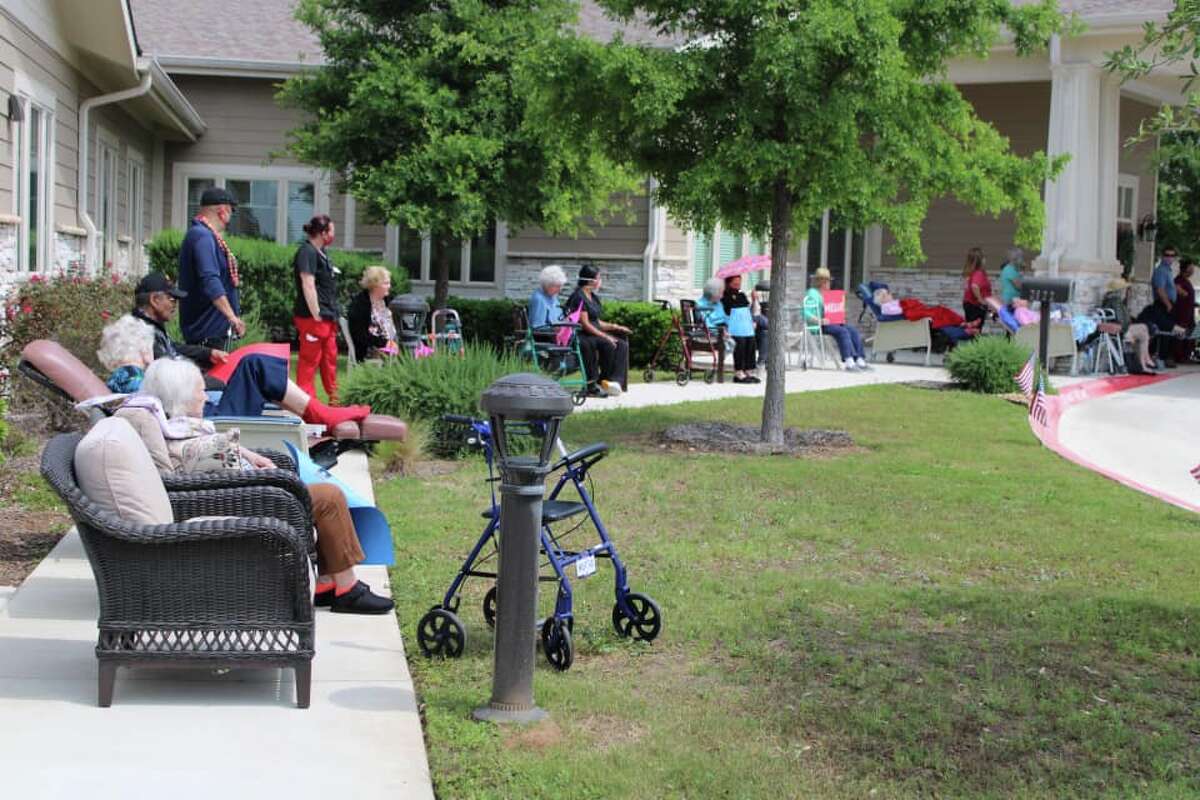 'It has just been so uplifting': Care facility residents visit loved