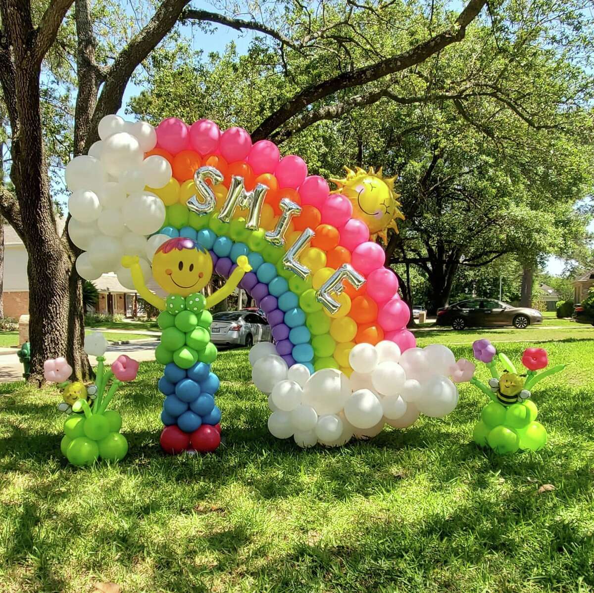 Houston balloon artist creates displays with positive messages to