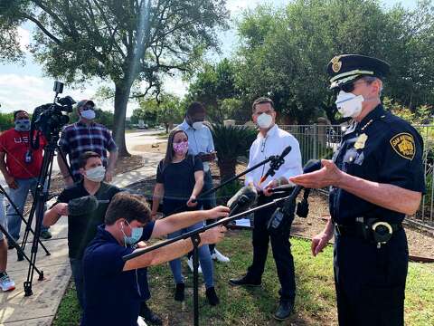 Officials Id Woman Who Shot And Killed Her 2 Children And Mother
