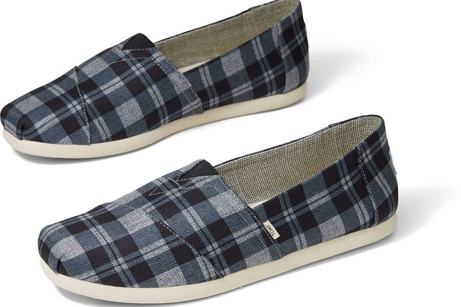 toms surprise sale